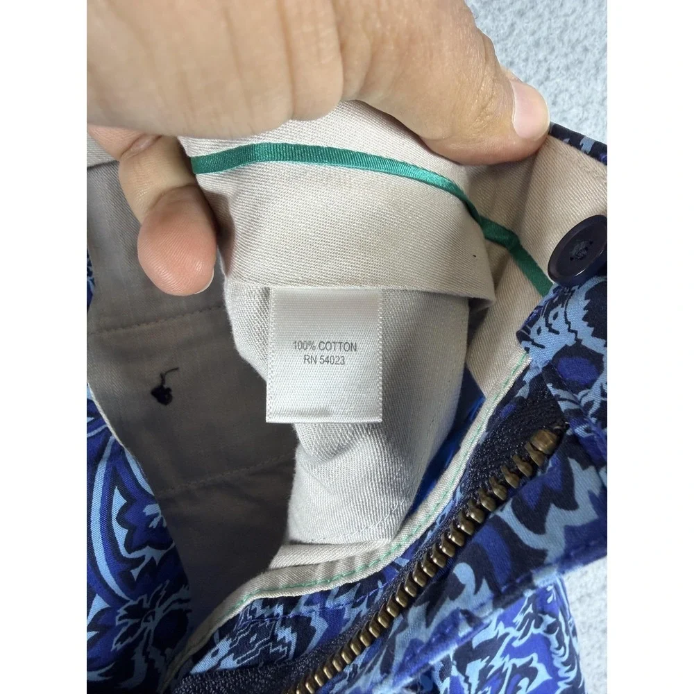 Banana Republic Shorts‎ Mens 28 Blue Paisley Print Chino Summer Casual